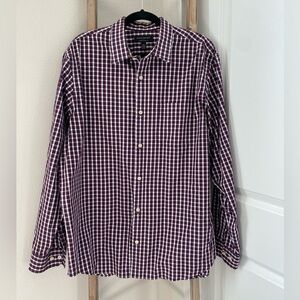Men’s Banana Republic - Non-Iron Classic Fit Button Down Shirt - Size XL